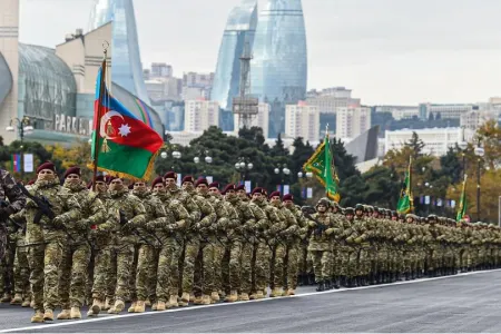 Real təhlükə var, silahlanmanı sürətləndirməliyik - Ekspert