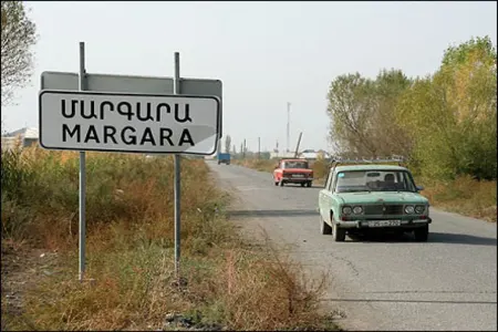 Ermənistan Türkiyə ilə sərhəddə yeni gömrük binaların - tikintisinə başladı