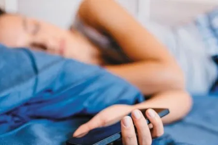 Azərbaycanda arvadından şübhələnən kişi çarpayının altına diktafon qoydu – - ŞOK FAKTLAR