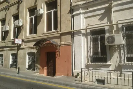 Bakıda tarixi abidəyə edilən müdaxilənin - qarşısı alındı