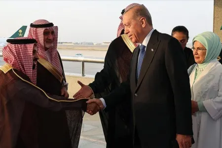 Ərdoğan Səudiyyə Ərəbistanına səfər edib