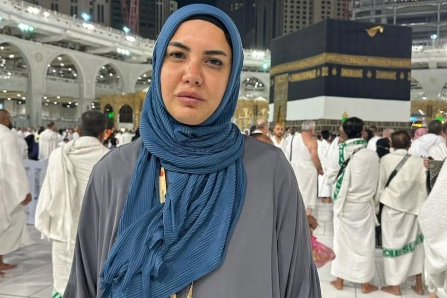 Fulya Öztürk Məkkə ziyarətində... - Foto