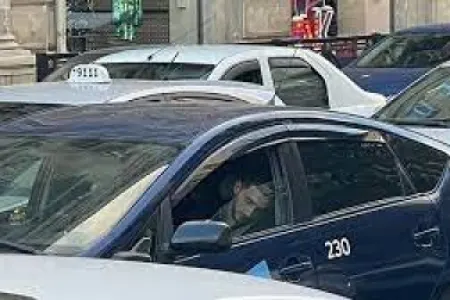 Taksi sürücüsü sükan arxasında yatdı, bir ailədən 3 nəfər öldü - TƏFƏRRÜAT