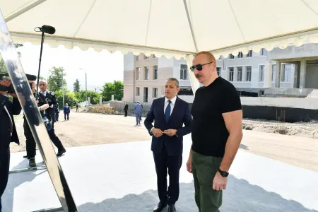 Prezident Şuşada tikinti işləri ilə - tanış oldu