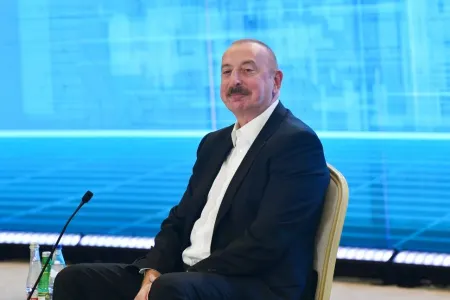 "Binanın qarşısında dayanarkən - onu “şeytan yuvası” adlandırdım"