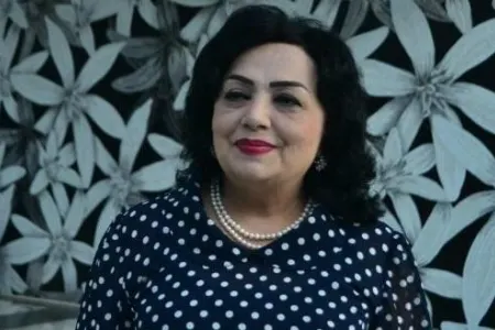 Xan Şuşinskinin qızı - istefa verdi