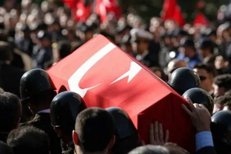 Türkiyə əsgəri şəhid - oldu