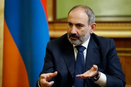 Nikol əsəbləşdi: - "Hansı referendumdan söhbət gedir? Mən Ermənistana cavabdehəm"