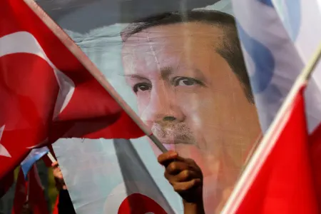 Türkiyə yeni konstitusiya üzərində işləyir