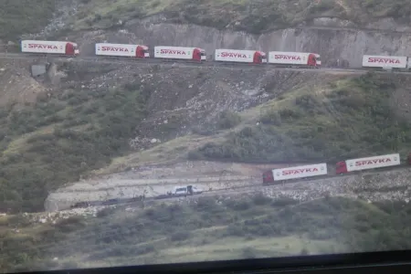 "Ağdam yoluna TIR-lar göndərək" - Ermənilərin "humanitar şousu"na reaksiya