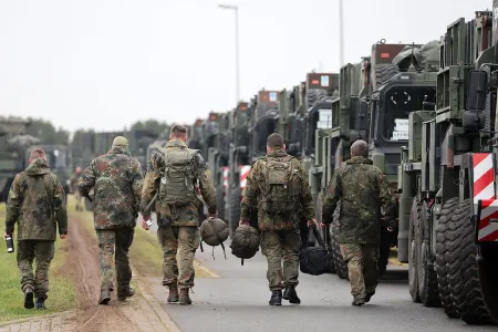 NATO Polşada irimiqyaslı - baza tikəcək