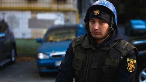 Rusiya raketi yaşayış binasına - düşdü