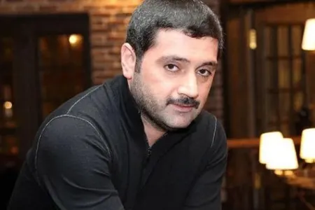 İzzət Bağırov başına gələnlərdən danışdı: - "Ciyərlərim dağılır"