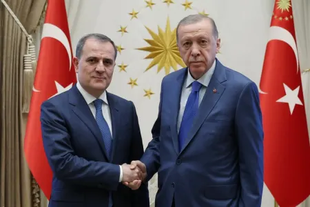 Ərdoğan və Bayramov Azərbaycan-Ermənistan münasibətlərini müzakirə ediblər - YENİLƏNDİ