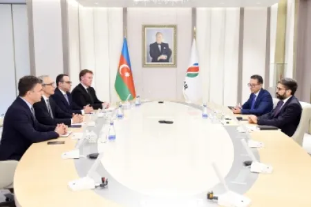SOCAR-ın prezidenti “ACWA Power” şirkətinin baş icraçı direktoru ilə - görüşdü