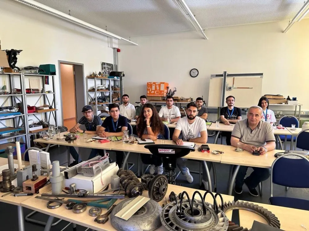 AzTU tələbələri Almaniyada təcrübə keçiblər - FOTO