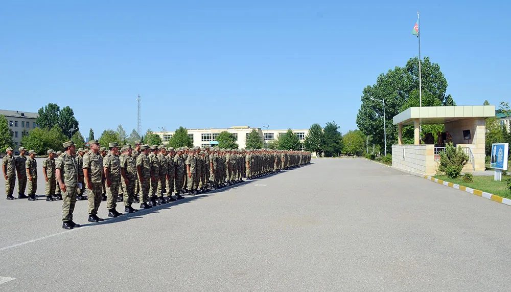 Kərim Vəliyev NATO konsepsiyası çərçivəsində yaradılmış bölmələrdə... - FOTO