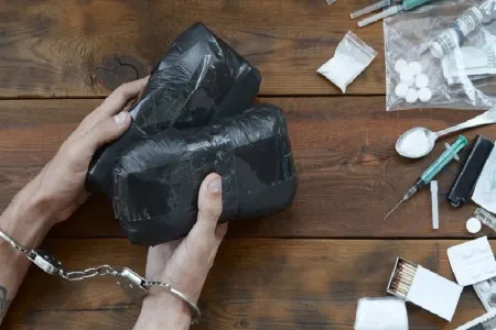 "Narkotik satanlara qarşı cəzalar ağırlaşdırılmalıdır" - Ekspert