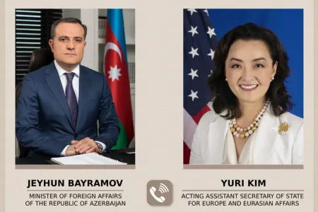 Ceyhun Bayramov ABŞ dövlət katibinin köməkçisini Ermənistanın təxribatları barədə məlumatlandırıb - Video