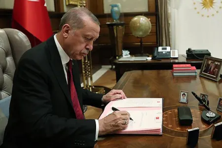 Ərdoğan 57 valini dəyişdi