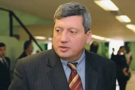 "Ermənistan Qarabağdakı erməniləri girov kimi saxlayır" - Tofiq Zülfüqarov