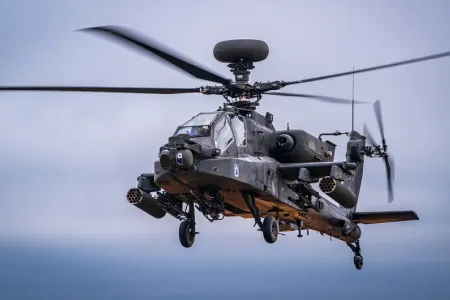 Polşa Belarusa qarşı müdafiə üçün ABŞ-dan "Apache" helikopterləri tələb edir- - VİDEO