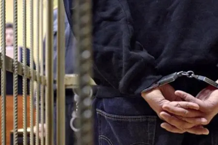 Məktəbli bacıların ölümündə təqsirləndirilən şəxsə - HÖKM OXUNDU