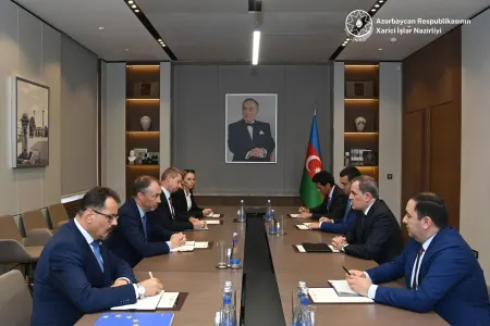 Ceyhun Bayramov Toivo Klaarı qəbul edib