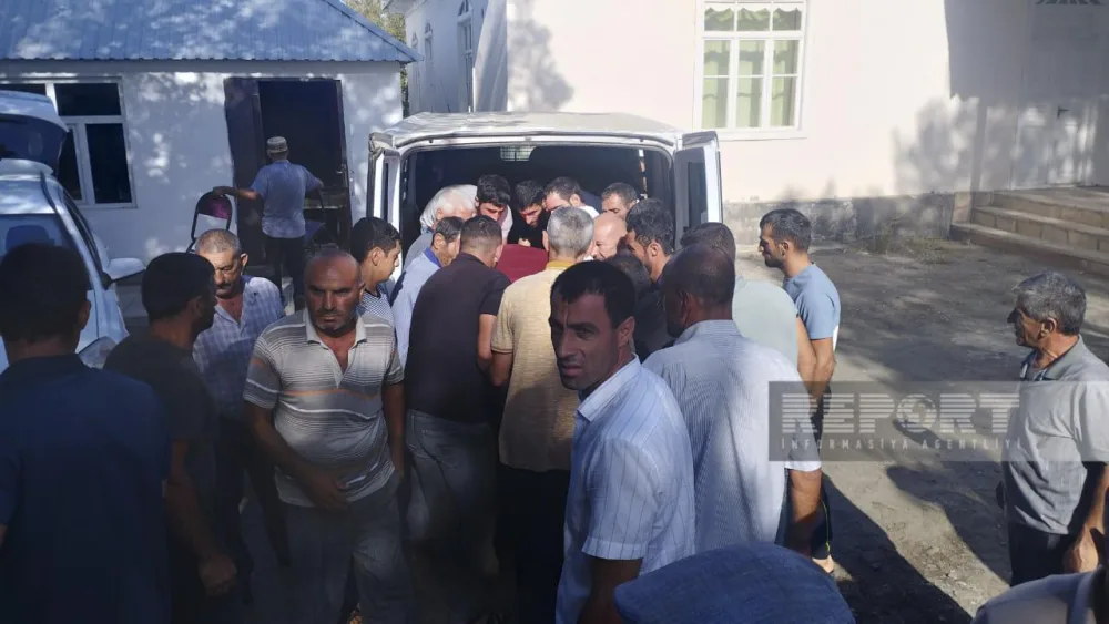 Ruslar Ukraynada - Azərbaycanlıların üstündən TANKLA KEÇDİLƏR - FOTOLAR
