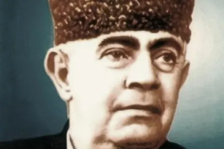 Xan Şuşinskinin anadan olmasından 122 il ötür- - VİDEO