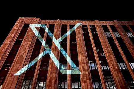 “X” sosial şəbəkəsi “App Store” və “Google Play”dən silinə bilər - VİDEO