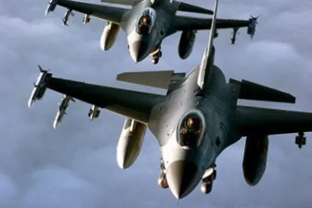 Danimarka Ukraynaya - F-16 qırıcıları verəcək - VİDEO