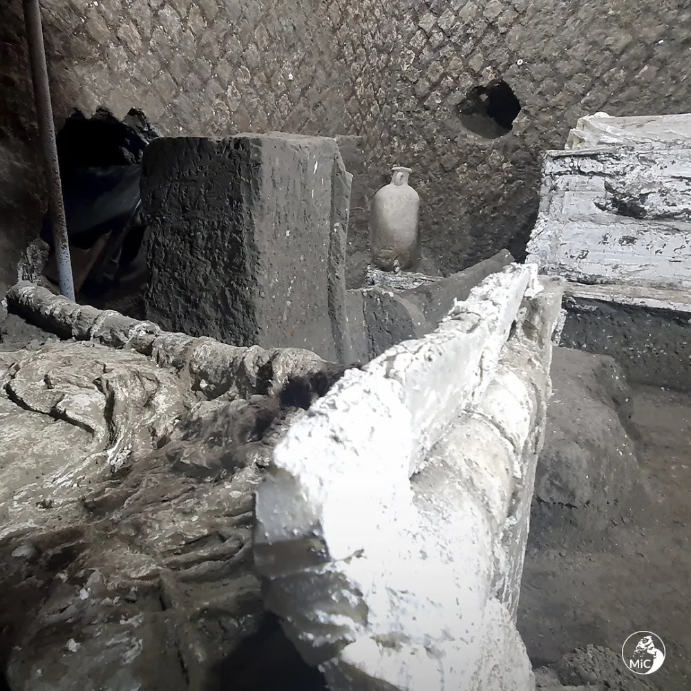 Villada qullar üçün otaq aşkarlandı - FOTO