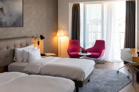 1,2 milyon dəyərində yataq dəsti oğurladılar - Hotel işçilərindən ağlasığmaz cinayət