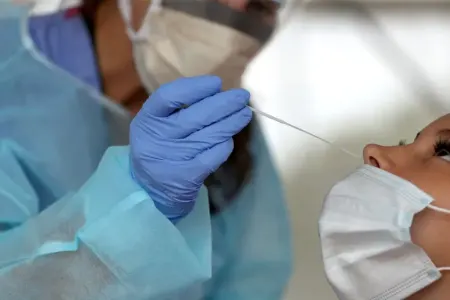 ÜST-dən koronavirus XƏBƏRDARLIĞI: - "TESTLƏRİN SAYINI ARTIRIN"