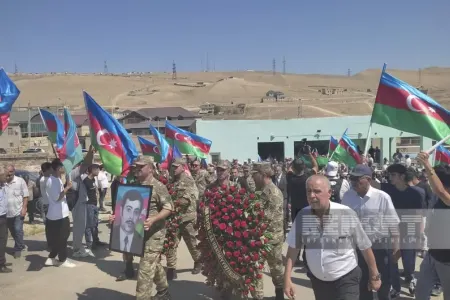 Şəhid Gülverdi Hüseynov dəfn edildi - FOTO