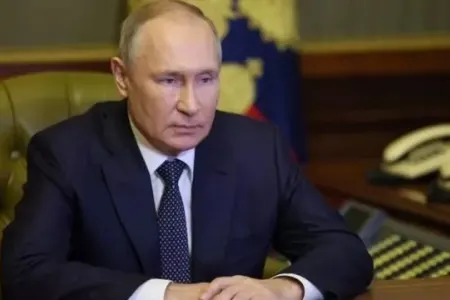 Putin gecə ilə Kremlə qayıtdı- - VİDEO