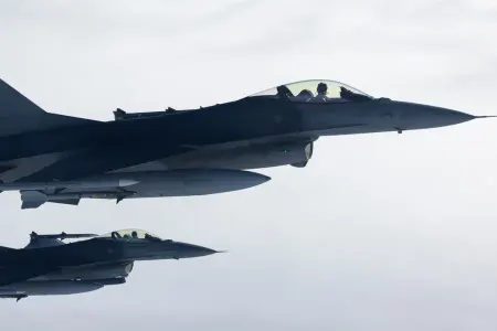 Daha bir Avropa ölkəsi Ukraynaya - F-16 verəcək