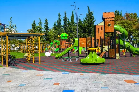 Vətəndaşlar təcili bu parkdan çıxarıldı