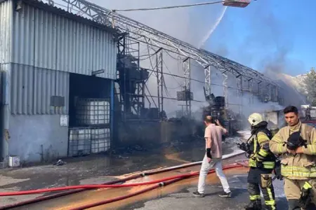 Türkiyədə fabrik yandı - FOTOLAR__NEWL__