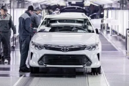 “Toyota” zavodlarını - YENİDƏN AÇIR