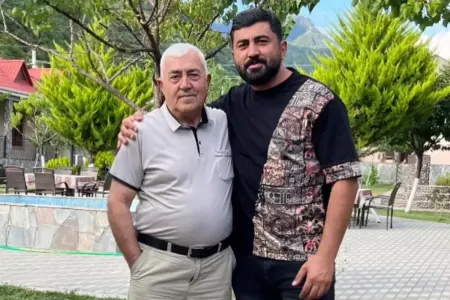Vəfat edən atası ilə bağlı - PAYLAŞIM