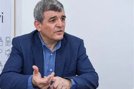 Düşmənçilik yolunu seçirlərsə, yenidən zərbə alacaqlar - Fazil Mustafa