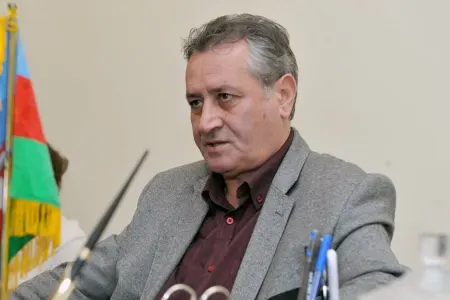 Özəl teatrlara dövlət statusu verilməməlidir