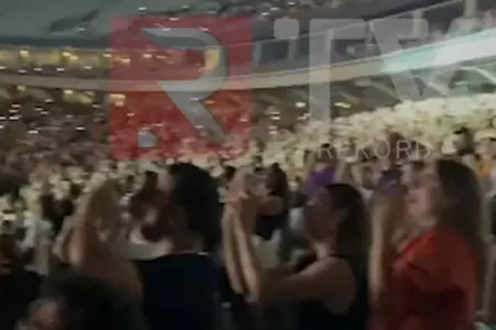 "Imagine Dragons"un Bakı konsertindən - MARAQLI GÖRÜNTÜLƏR - VİDEO