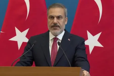 PKK-nın məhv edilməsində əməkdaşlıq gözləyirik - Hakan Fidan