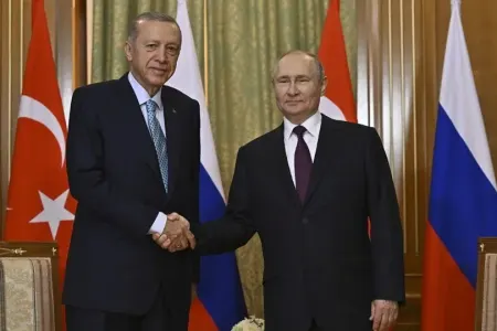 Putin Ərdoğanla Ukraynadakı vəziyyəti müzakirə edəcəyini bildirdi