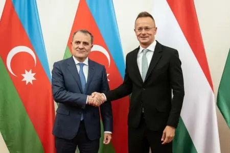 XİN başçıları birgə bəyanatlarla - ÇIXIŞ ETDİ