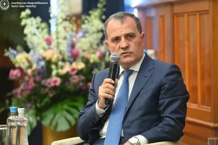 Ceyhun Bayramov Macarıstan diplomatik nümayəndəlik rəhbərlərinin konfransında - çıxış edib