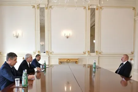 Prezident İqor Xovayevi - qəbul etdi
